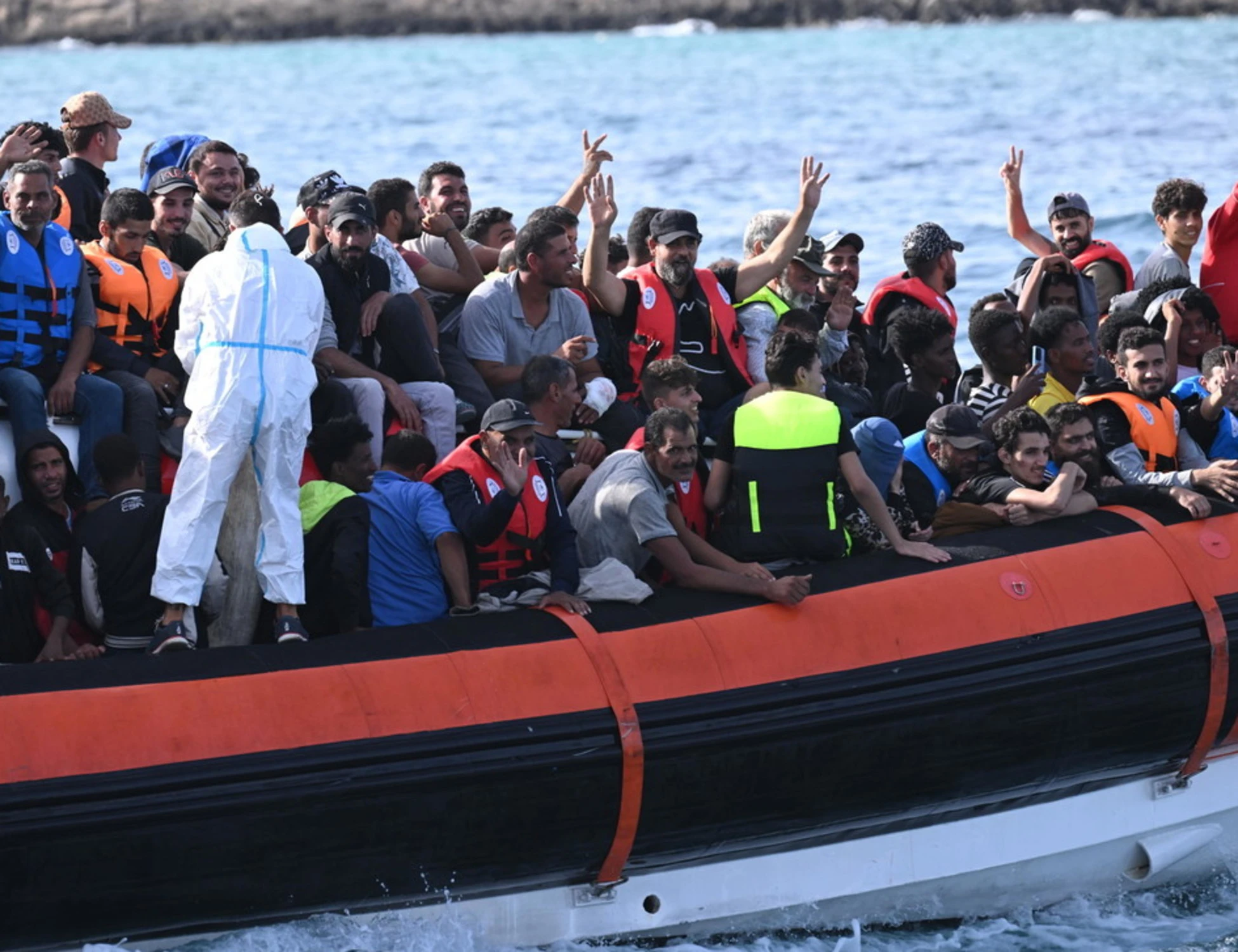 Le Ong accusano il governo Meloni? A zittirle ci pensa la Ue