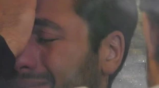 Grande Fratello Vip, Elisabetta Gregoraci e un drammatico retroscena: "Ho un blocco con le donne da due anni", Pretelli crolla a piangere