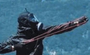 Askatasuna, terrore a Capodanno: "Sassaiole con catapulta"