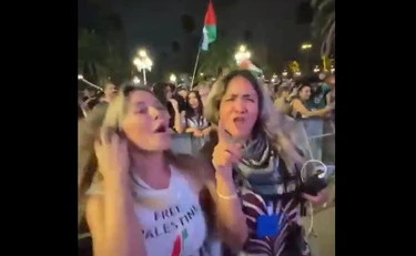 https://media.liberoquotidiano.it/sD-qxbsNKYGr8fVJK7Y_9pvl8tOWhG04C77LO48hUOs/width:800/quality:90/aW1hZ2VzLzIwMjUvMDkvMDgvMTMyNTM5MDMzLTA5YjQyOThlLTk1MmQtNGQ4OS1iYzE4LWIwZWE4ZWYyMGE1Yy5qcGc.webp