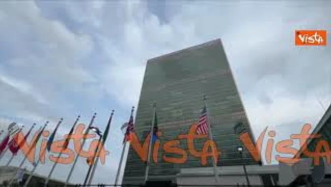 https://media.liberoquotidiano.it/sHfo7ZsGwbWURzot5GH26yL8x7fbFoDtDMg5f3LQb9g/width:800/quality:90/aW1hZ2VzLzIwMjUvMDkvMjUvMjIzMTMxMzg1LWY2OWE0NTIzLWU3NTMtNDRlYy1hNjhhLTljMTkwYmUwN2E1Ny5qcGc.webp