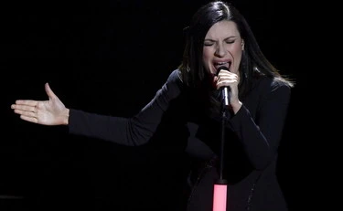 Sanremo 2026, Carlo Conti: "Laura Pausini co-conduttrice, Max Pezzali ospite fisso"