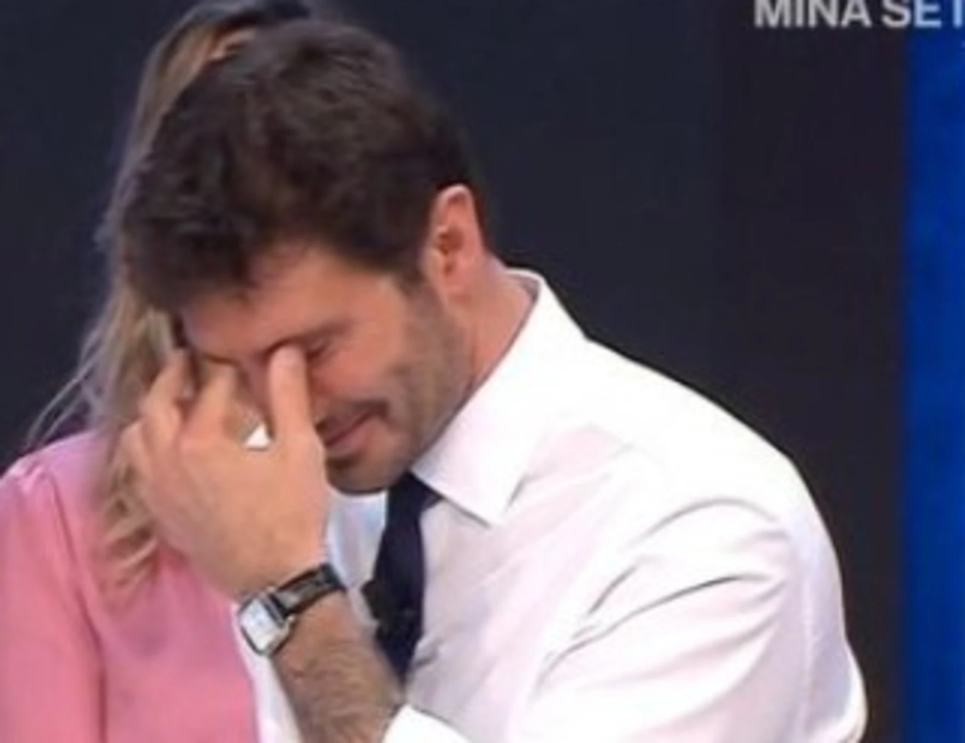 Affari Tuoi, "solo per cantare": Martina gioca male? Travolta dalle critiche