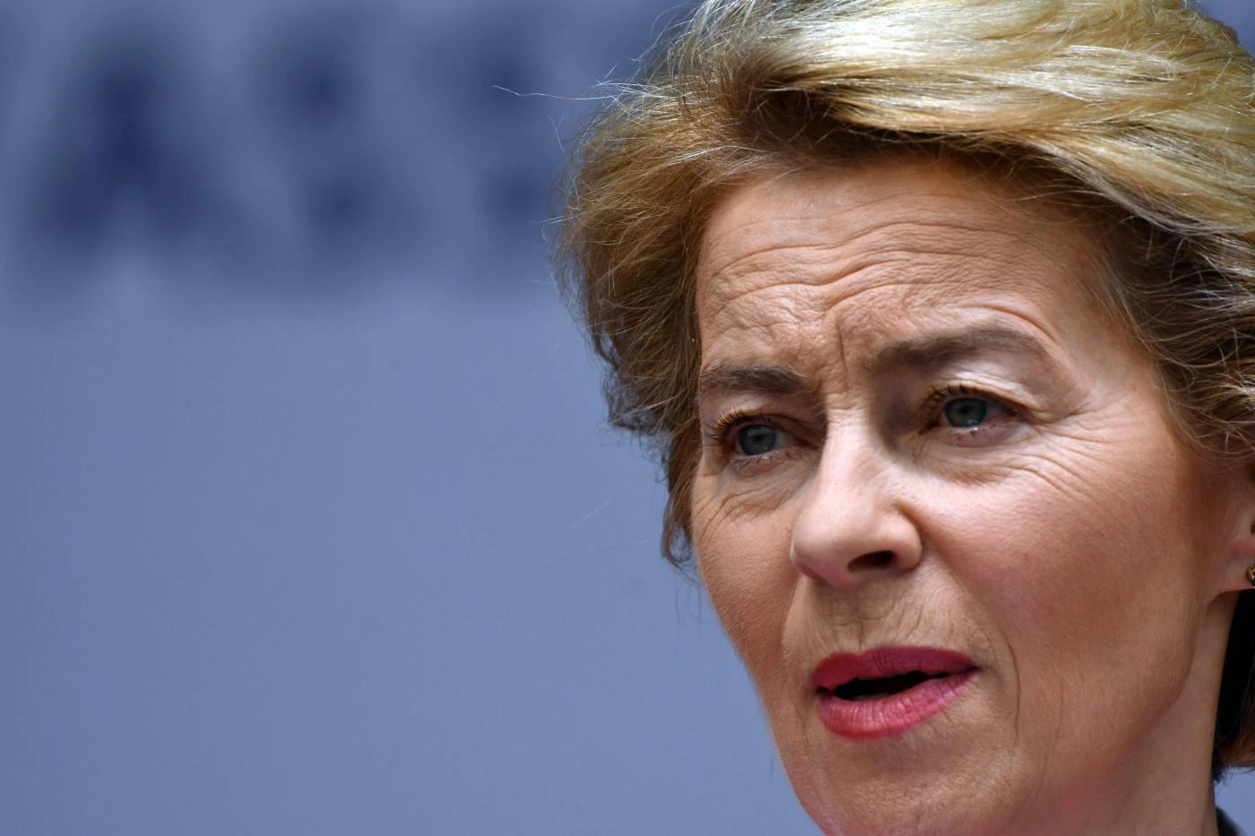 Nomine Ue, Ursula von der Leyen presidente della Commissione. Christine Lagarde alla Bce