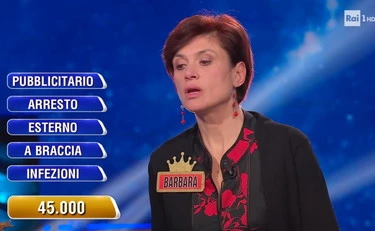 L'Eredità, la professoressa Barbara? Ormone impazzito: "Mi ispira assai..."