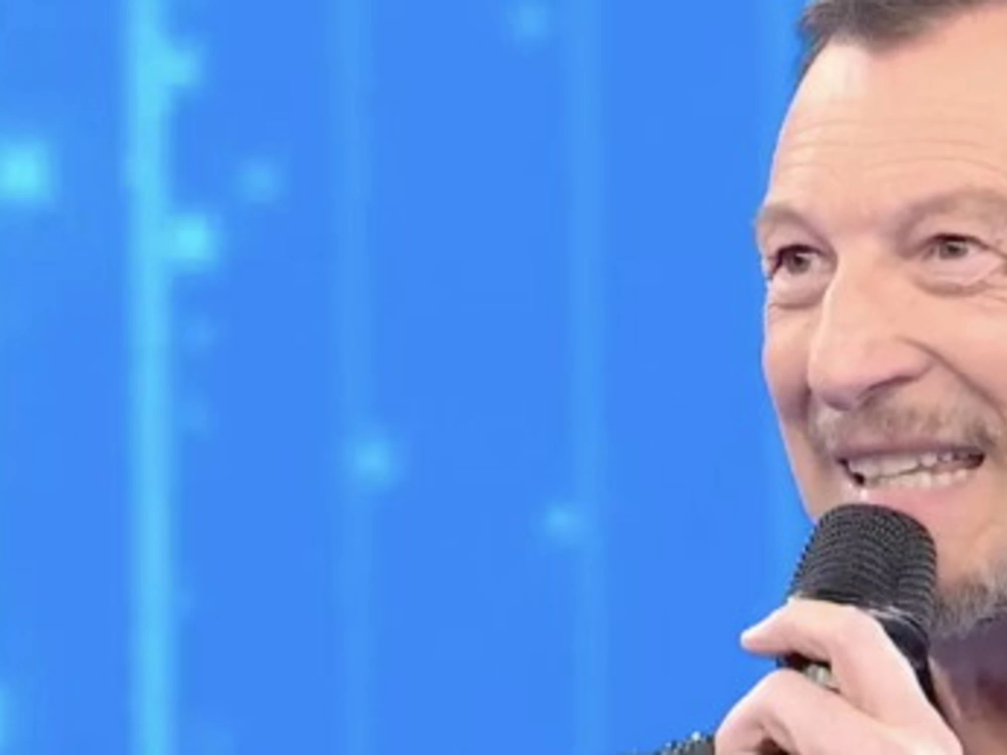 Amici, la battuta che fulmina Amadeus: "Ormai..."