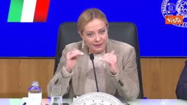 Meloni: Sappiamo che c'è problema dei salari da tempo, nostra strategia sta dando frutti