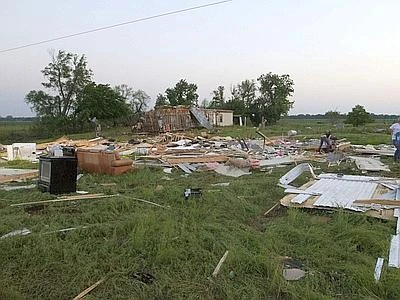 Tornado devasta l'Oklahoma 91 morti, strage di bambini