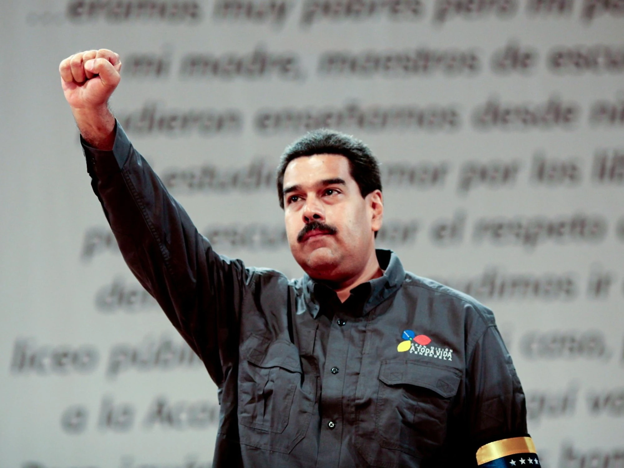 Come funziona il regime: bande, corruzione, amici