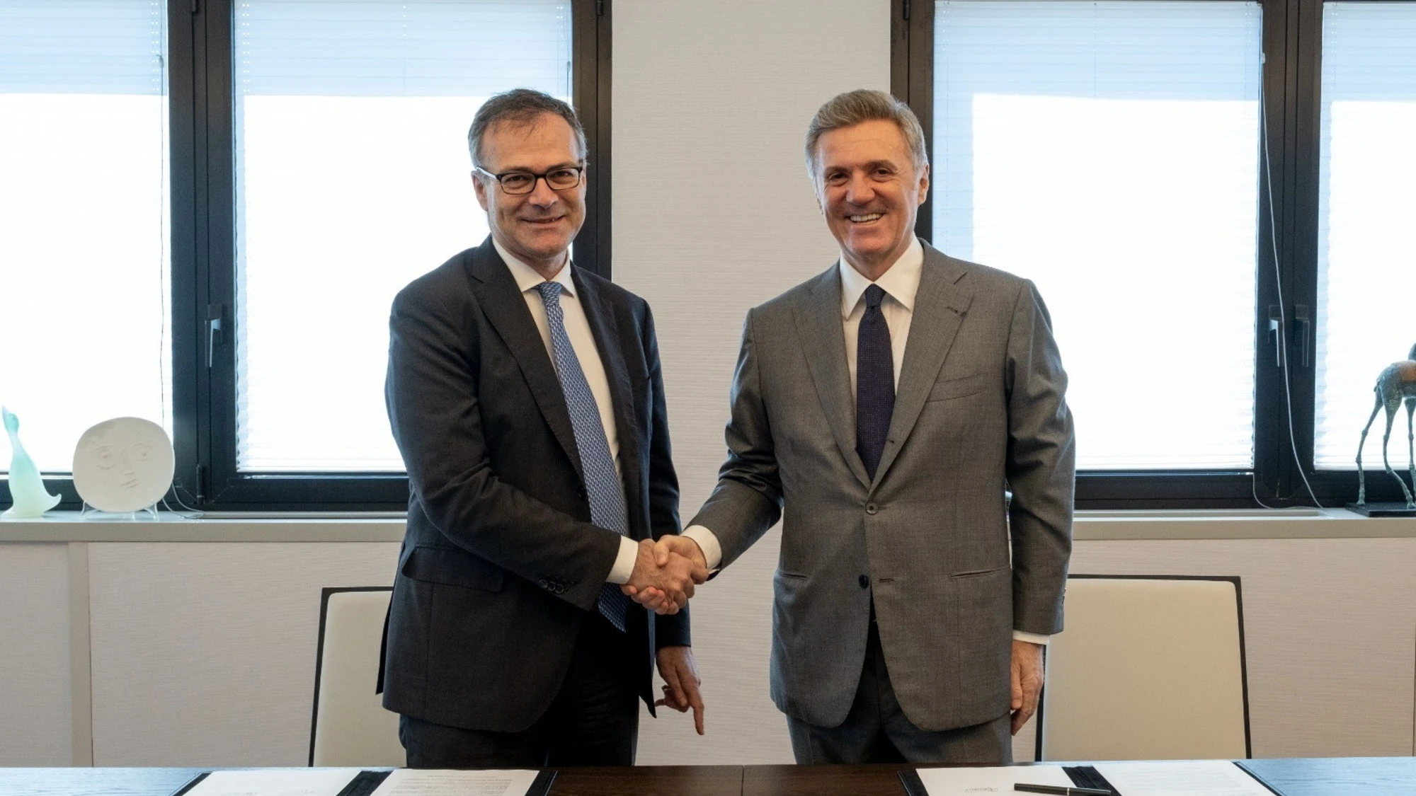 Piano Mattei, Flavio Cattaneo e Fabrizio Saggio siglano protocollo d’intesa per rafforzare impegno in transizione energetica e sviluppo Paesi africani