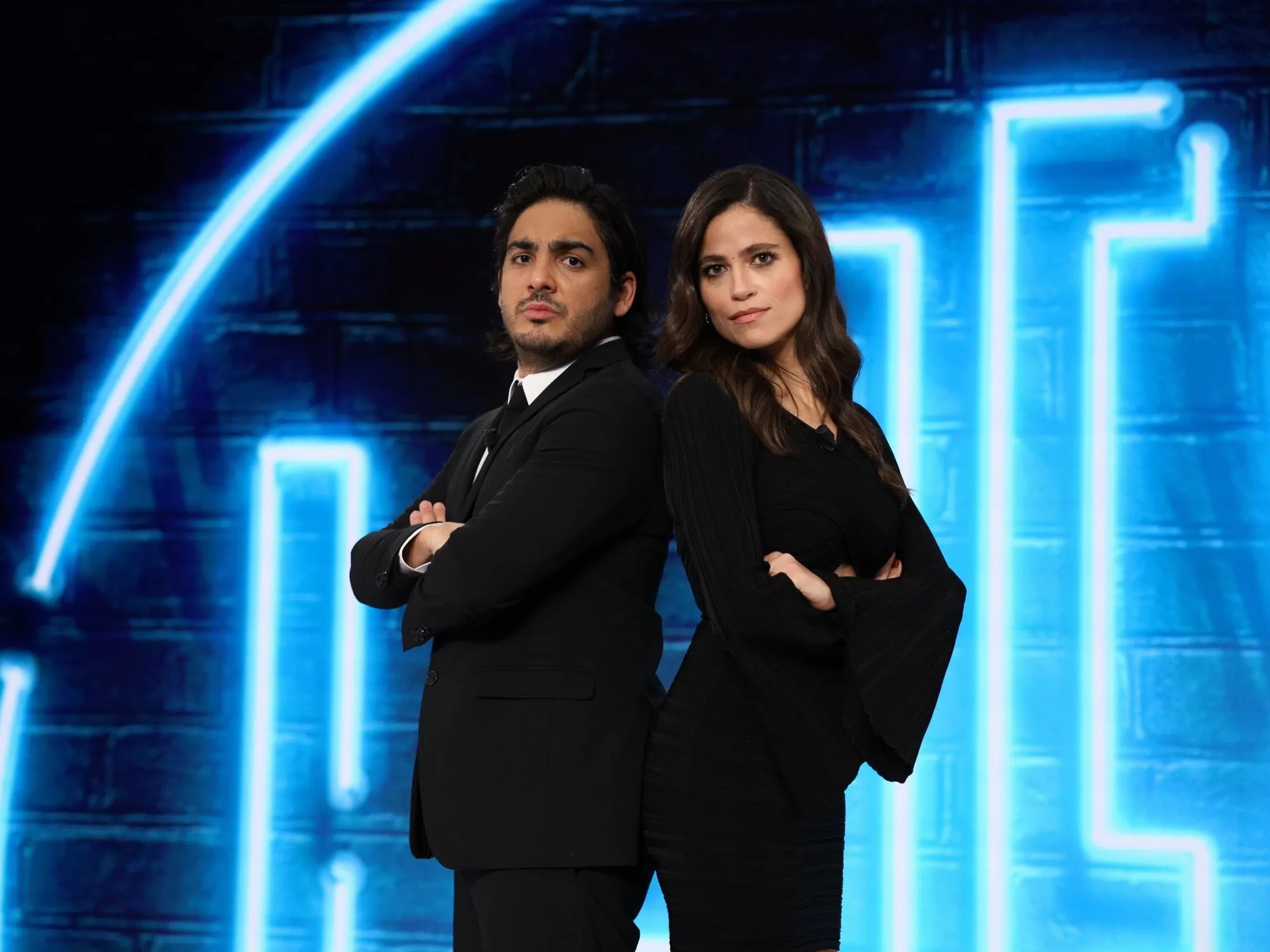 Le Iene, sfida totale a Stefano De Martino: cosa sta succedendo