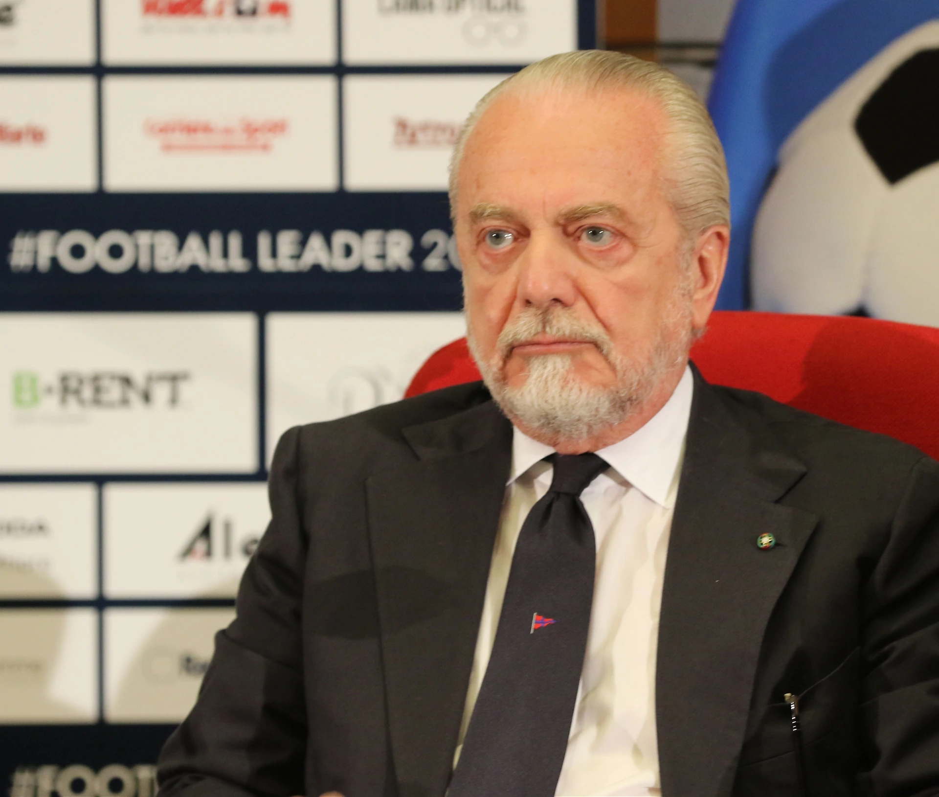 De Laurentiis: "Cristiano Ronaldo? Un giocatore a fine carriera"