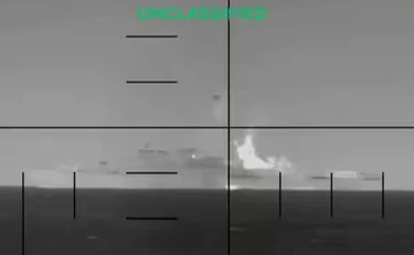 Iris Dena, prima la 'preda', poi il siluro: così gli Usa hanno affondato la nave iraniana