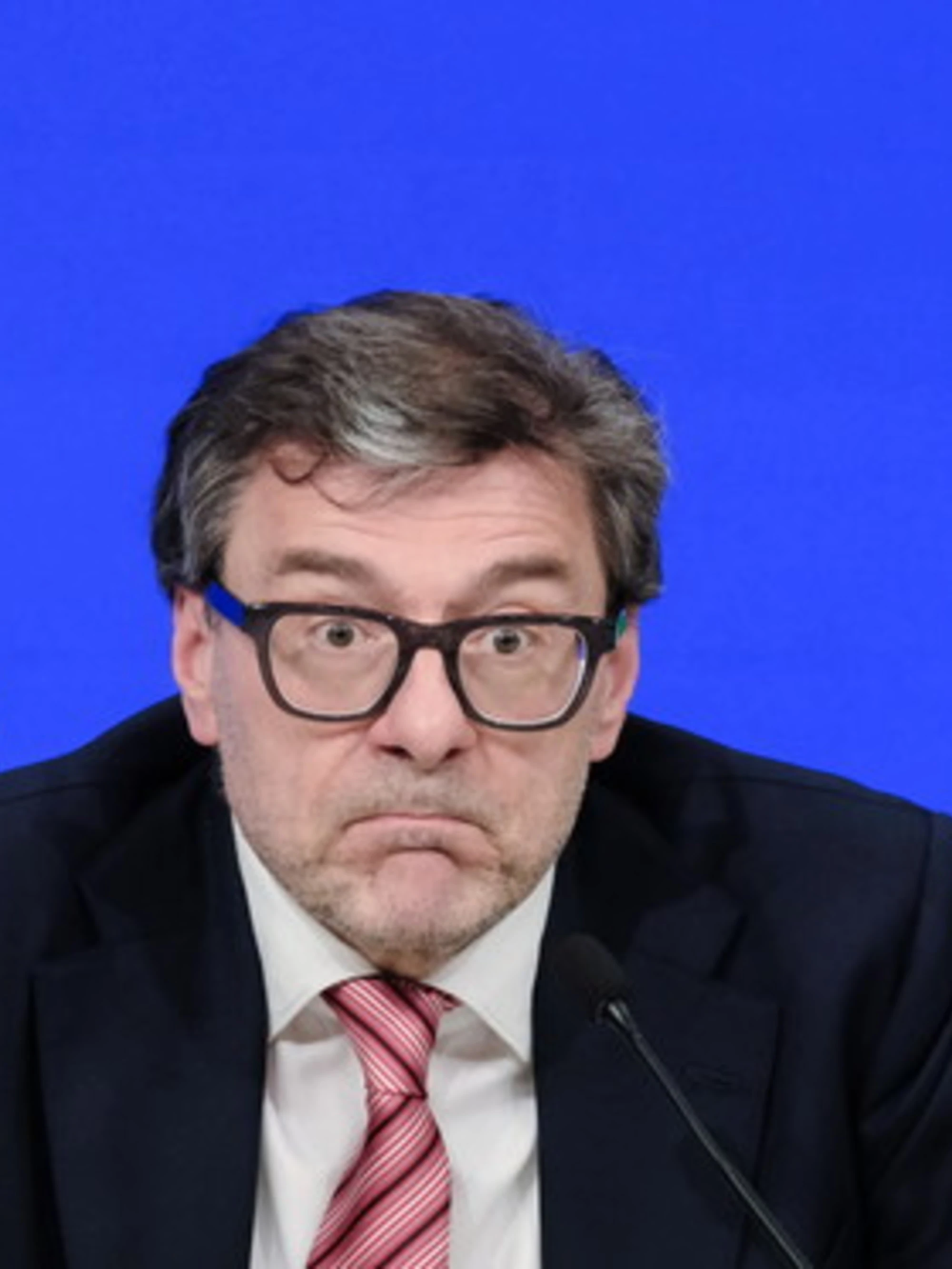 Giancarlo Giorgetti spiega i dazi: "Il vero obiettivo è la Cina"