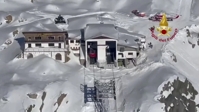 Guasto alla funivia di Macugnaga, le immagini dei soccorsi