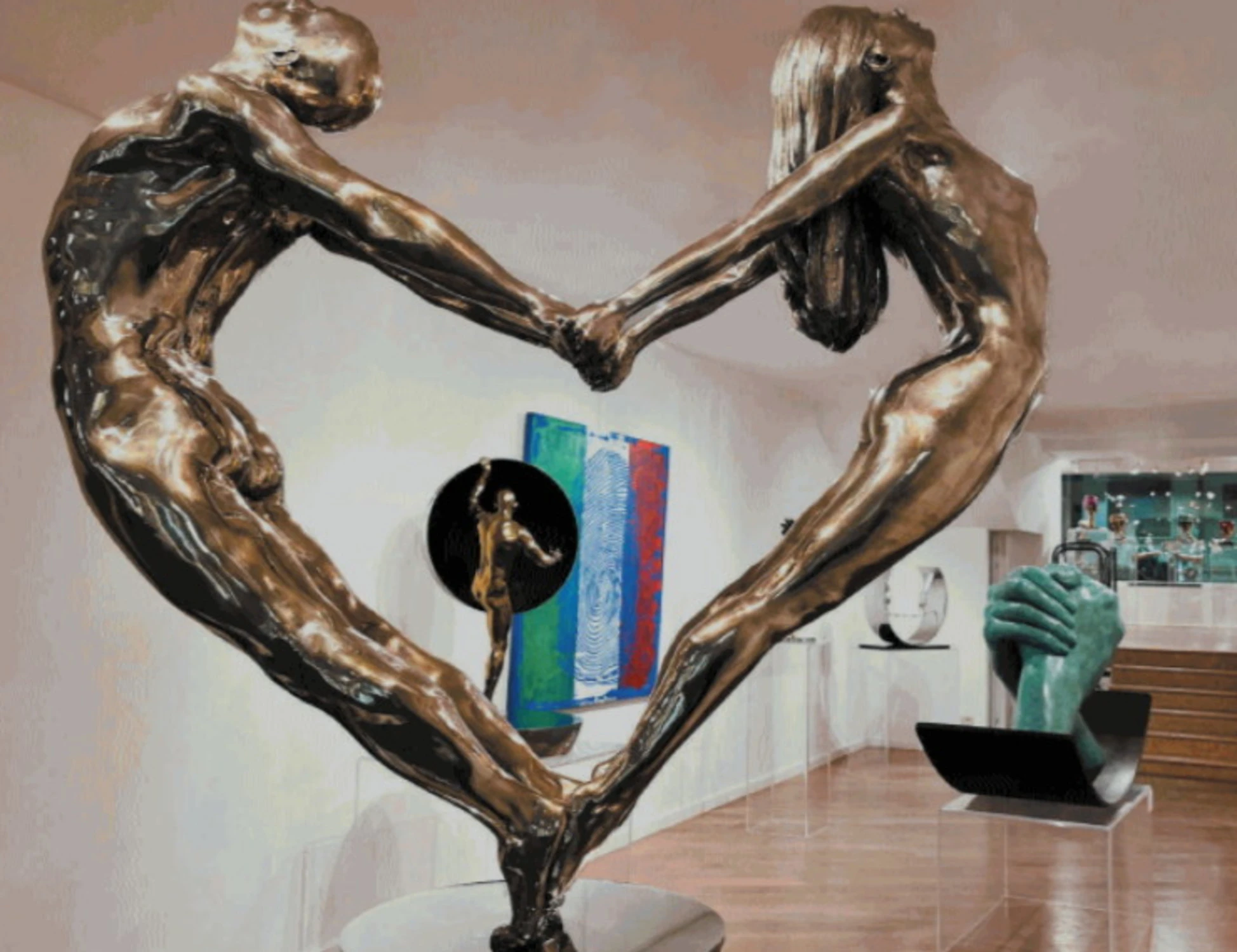 Lorenzo Quinn, l'intreccio di mani che regge la speranza che pulsa nel mondo