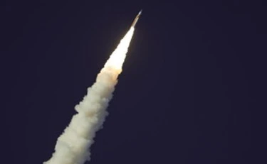 Americani padroni della terra e dello spazio