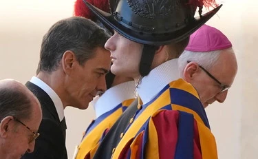 Spagna, la Guardia Civil nella sede del Psoe: altri guai per Pedro Sanchez?