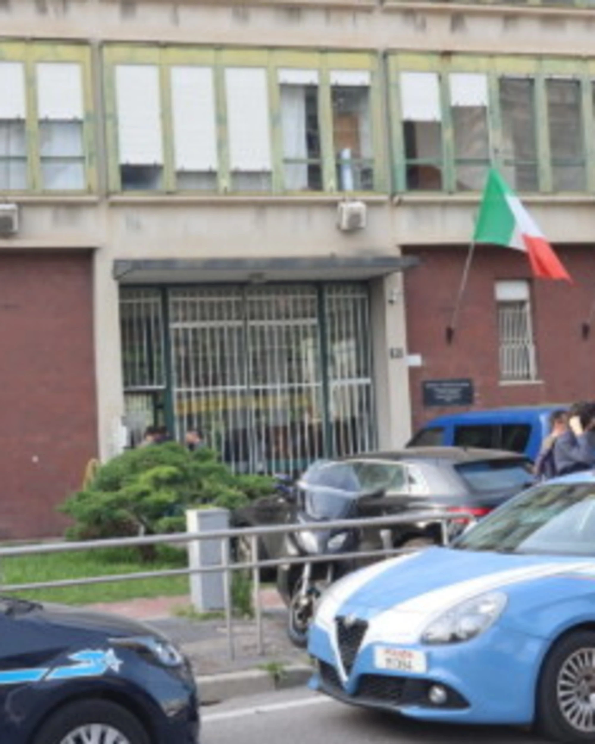 Il rosso e il nero, dal caso Alemanno alla proposta di Giachetti: il problema "carceri affollate"