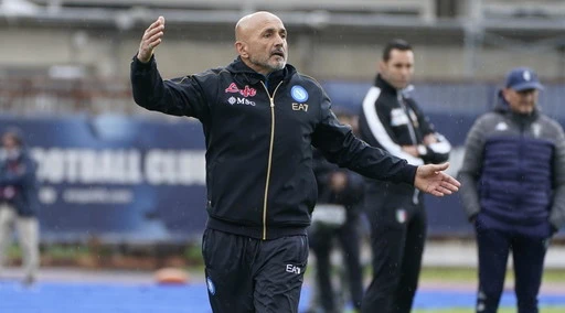 Luciano Spalletti contro De Laurentiis: "Ammutinamento", il retroscena sul Napoli in ritiro punitivo