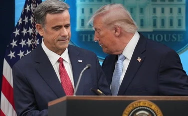 https://media.liberoquotidiano.it/sgKbWNxLiDTwTQzuQ6TMZ9TzLUO4FRcBC7HN37Uyld0/width:800/quality:90/aW1hZ2VzLzIwMjYvMDgvMjYvMDk0MTQyNjM4LThhYTBlY2Y0LWJjYmQtNDAwNC05MGU0LTgzNmQxYTQxNDA0OS5qcGc.webp