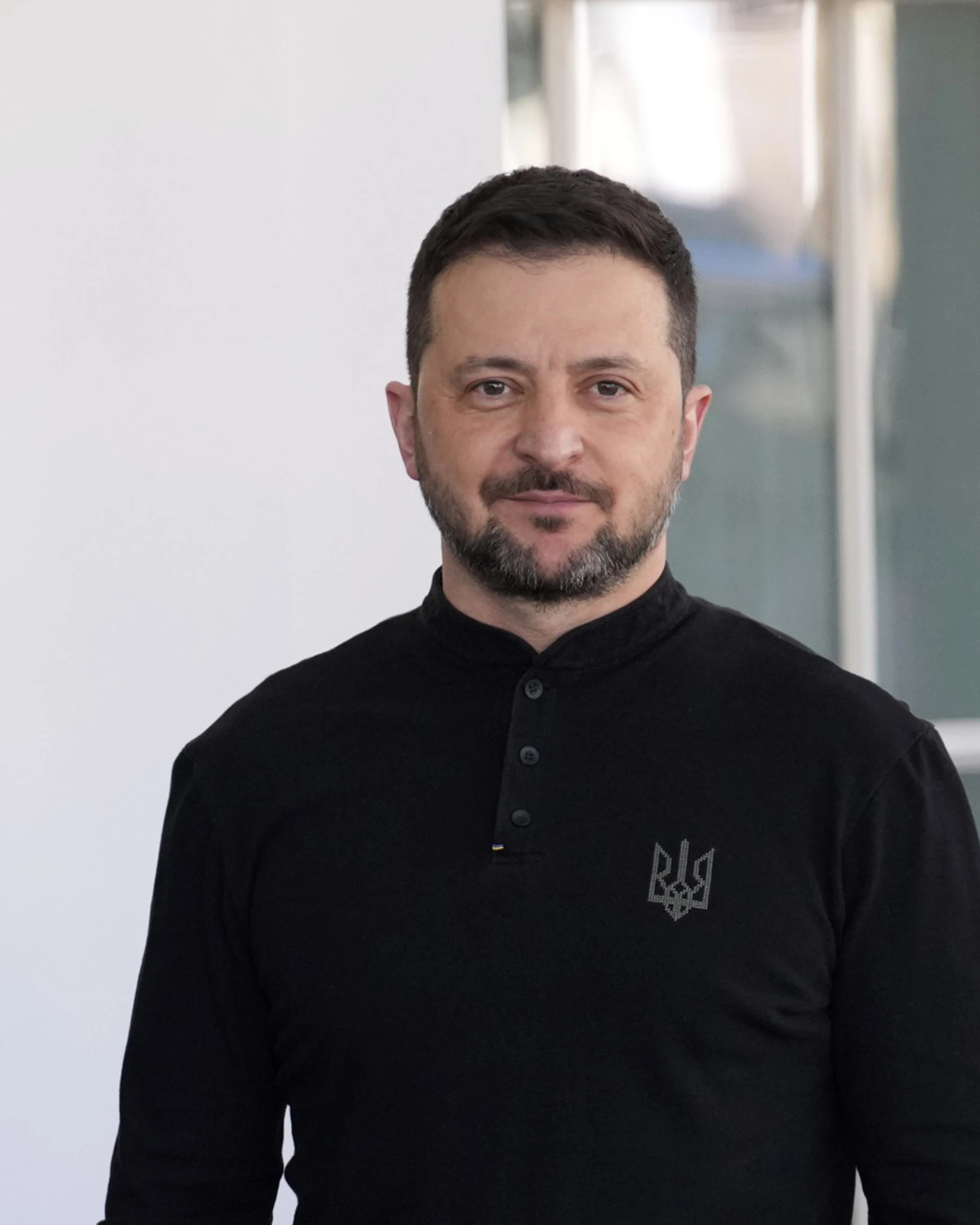Zelensky avverte Trump: "La situazione rischia di degenerare in guerra mondiale"