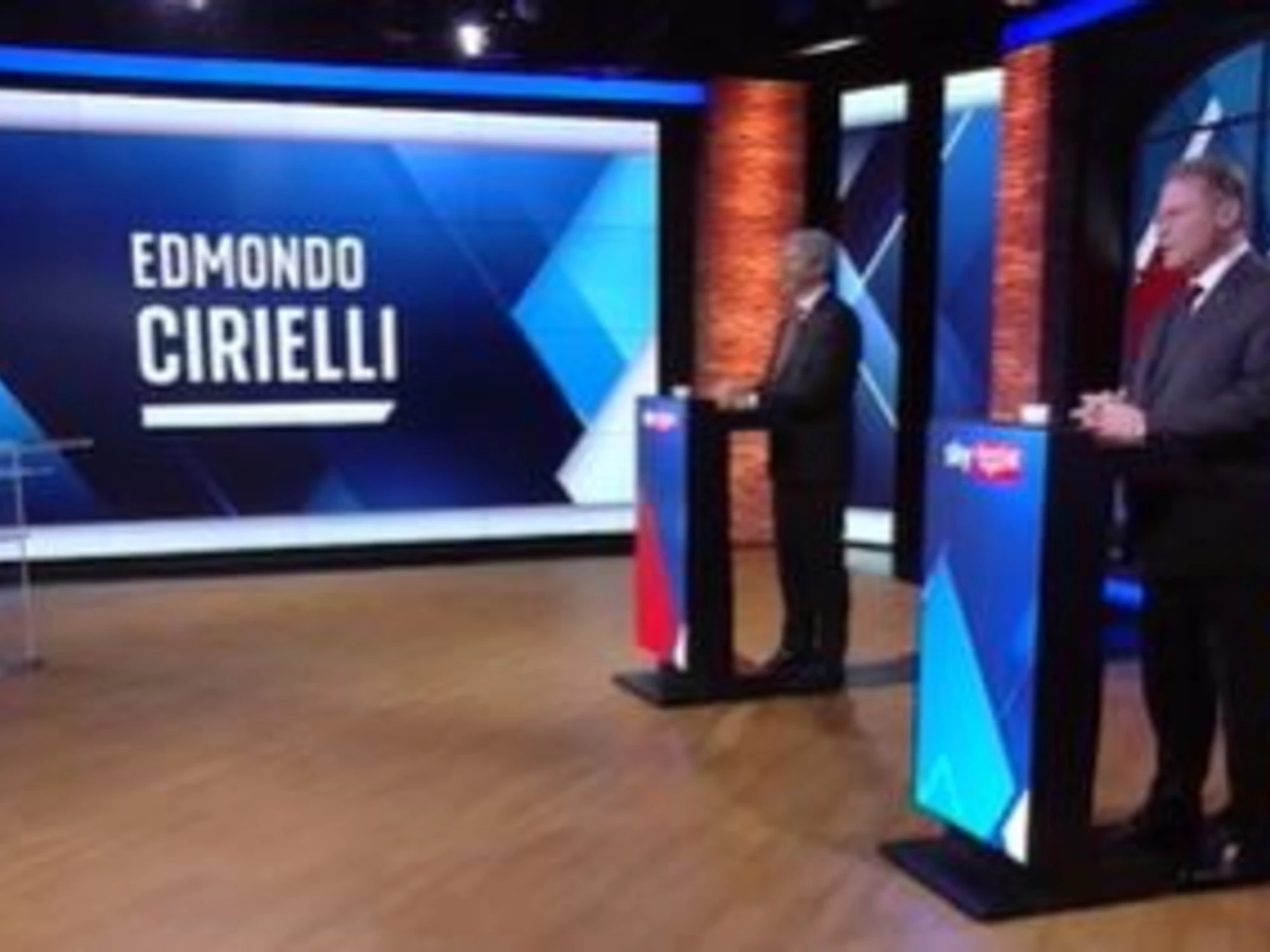 Cirielli spiana Fico in tv: il video che imbarazza la sinistra