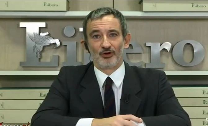 Pietro Senaldi contro la sardina Santori: "Chi mi ricorda la vostra piazza". Altra sciagura italiana?