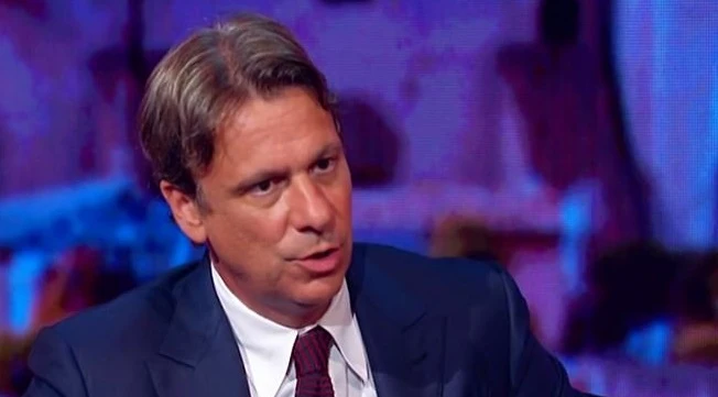 Nicola Porro smonta il Fatto Quotidiano sull'epurazione di Luca e Paolo da Rai 2
