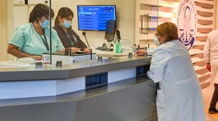Coronavirus ad Alessandria, il medico va in ospedale con il Covid. Diceva: "Solo un'influenza"