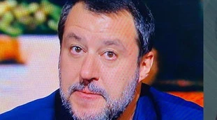 Quarta Repubblica, Salvini: "Poveretto, vergogna", De Luca asfaltato