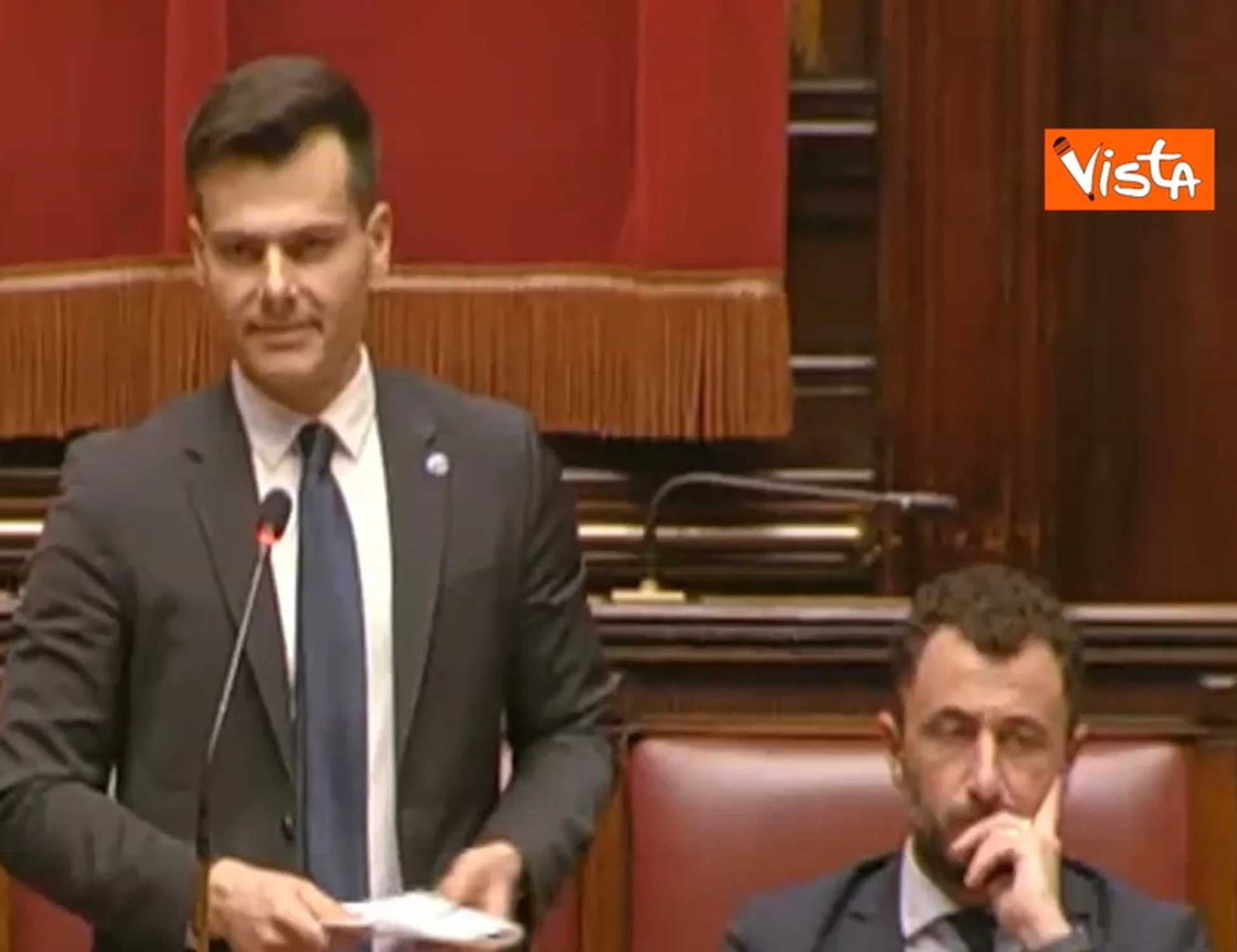 Vannacci, i suoi deputati umiliati in aula: il clamoroso gesto dei leghisti