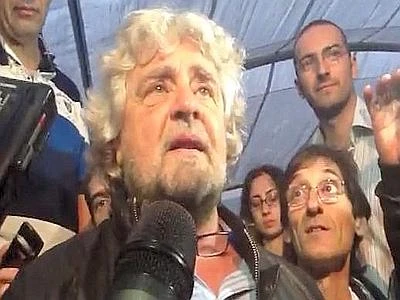 Grillo: "In autunno l'Italia in bancarotta"