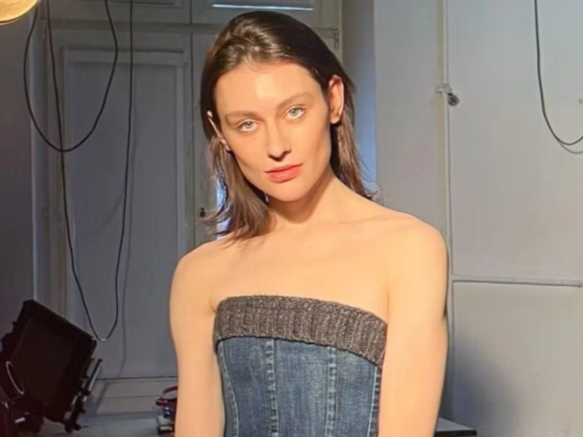 Anna Askamit accerchiata, insultata e pestata a Milano