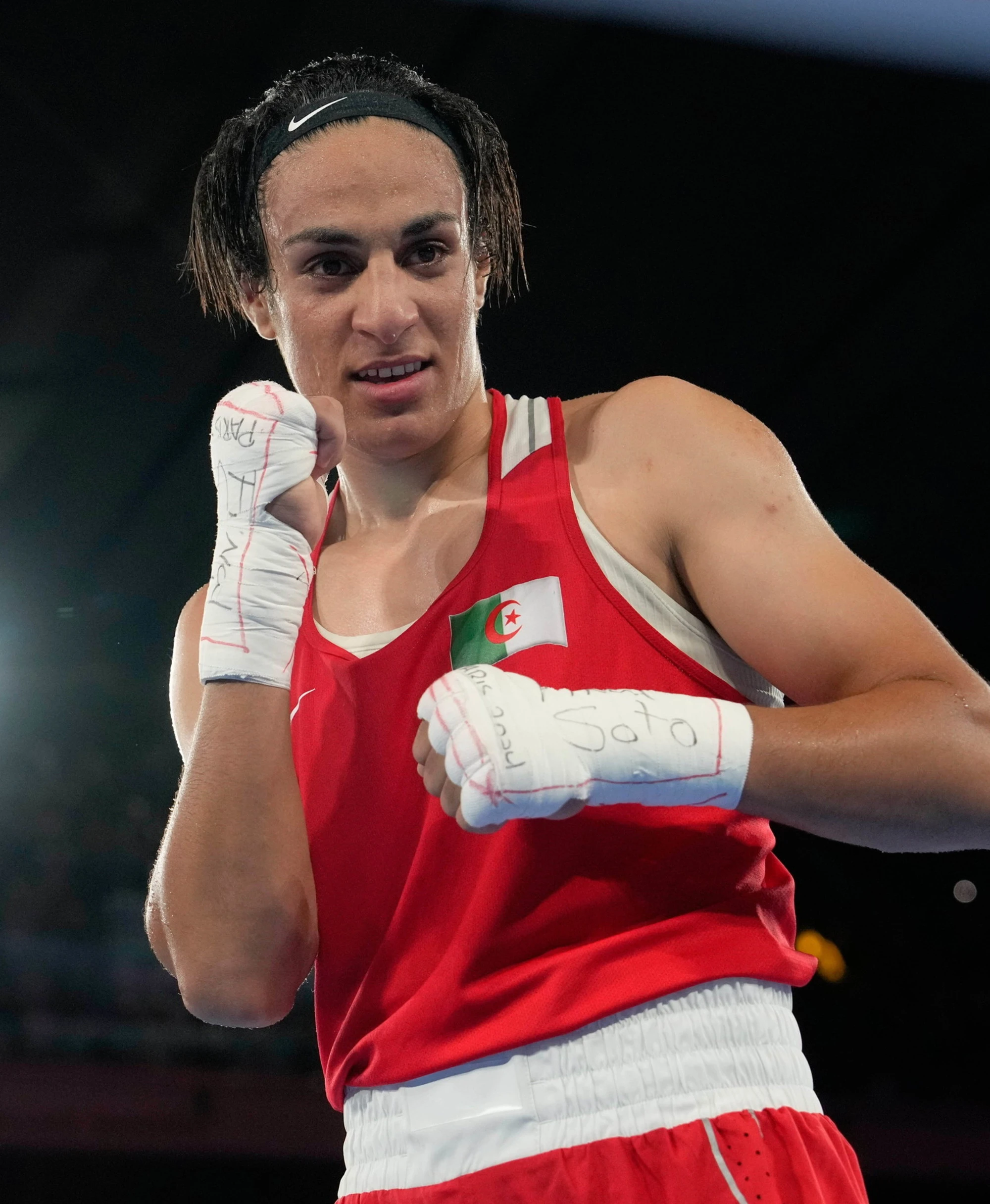 Imane Khelif rifiuta i test e fa ricorso: ecco cosa è emerso