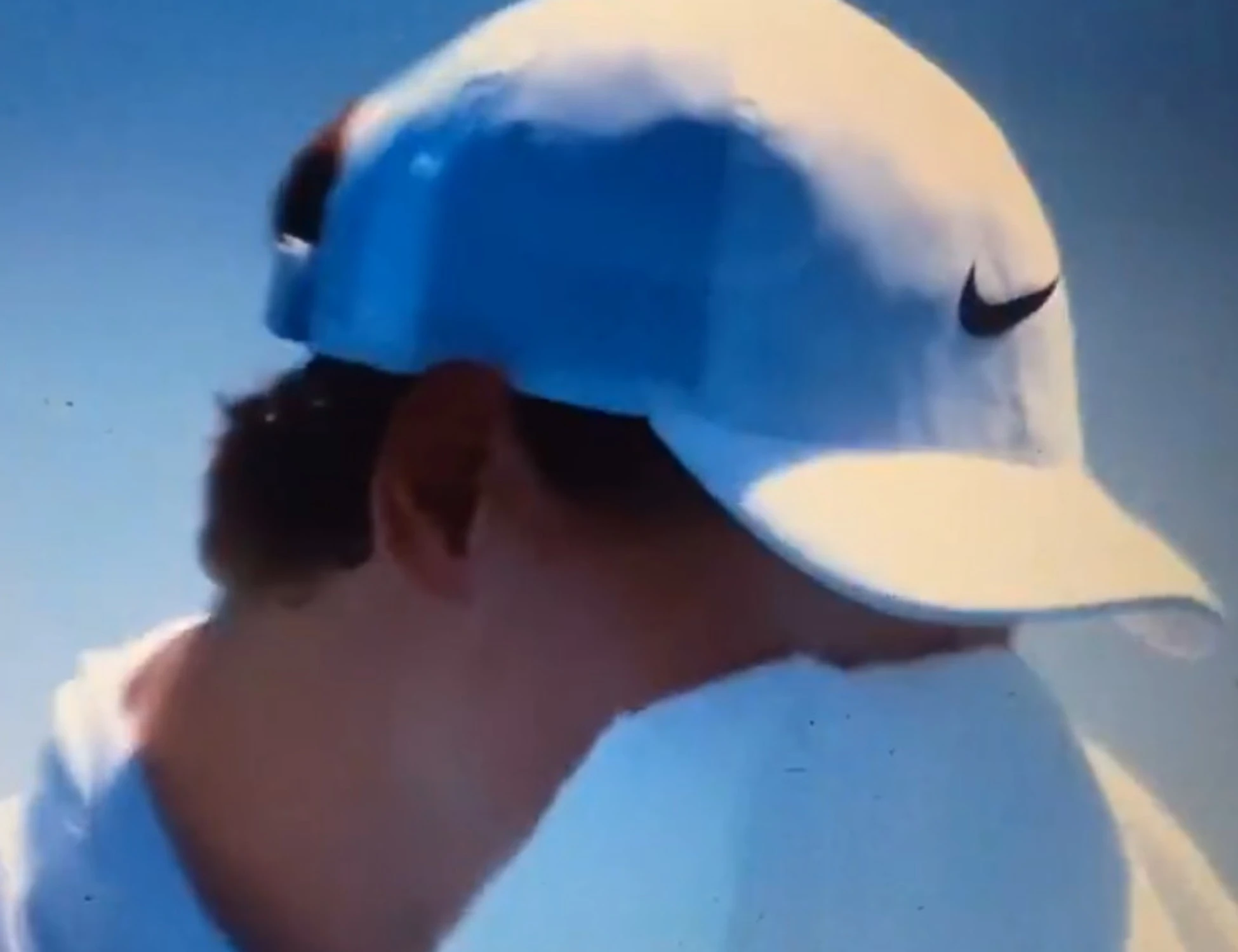 Sinner, un calvario: "Sto male", perché si è ritirato contro Alcaraz a Cincinnati