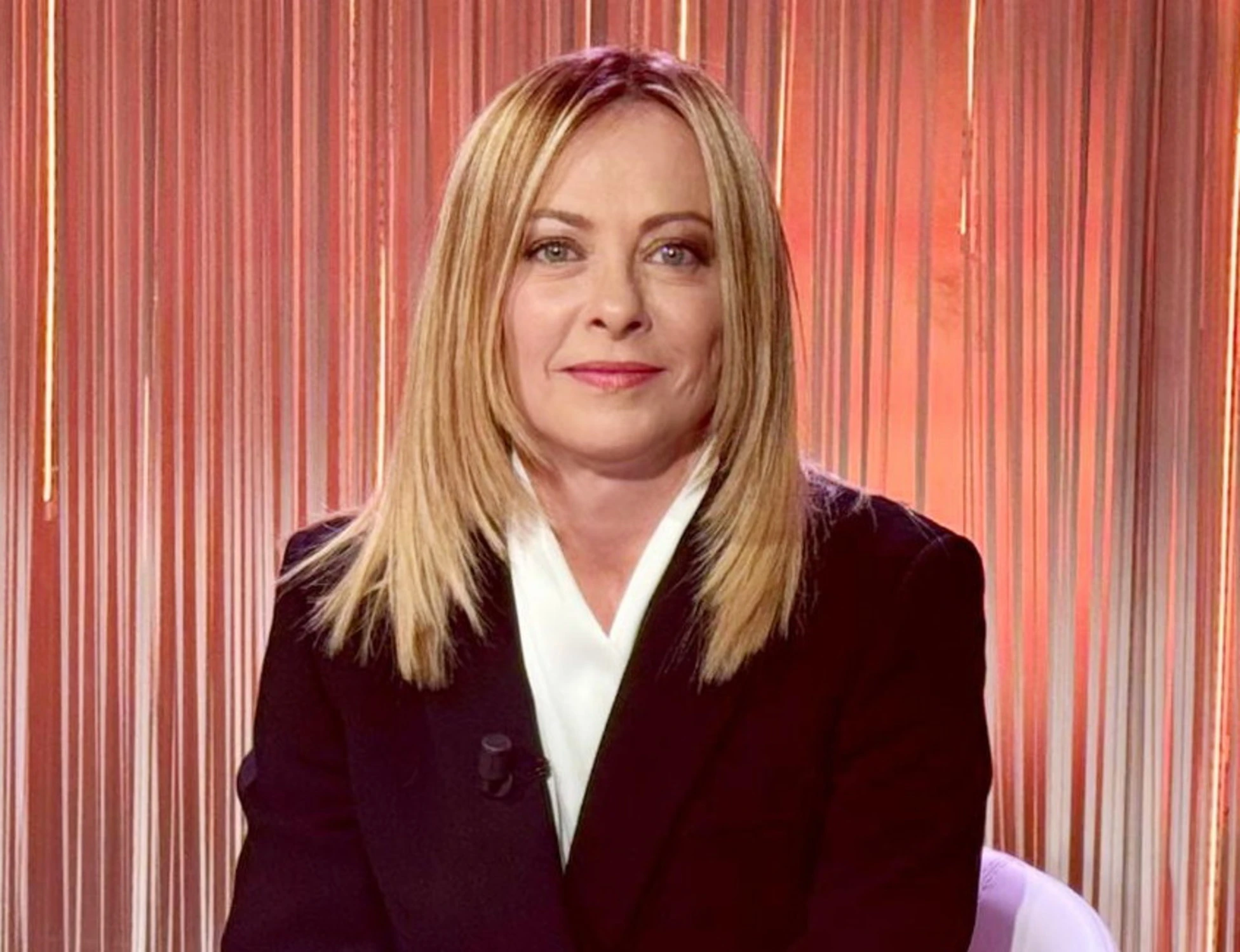 Giorgia Meloni a Cinque Minuti, lezione a Pd e M5s: "Dodici volte su sedici"