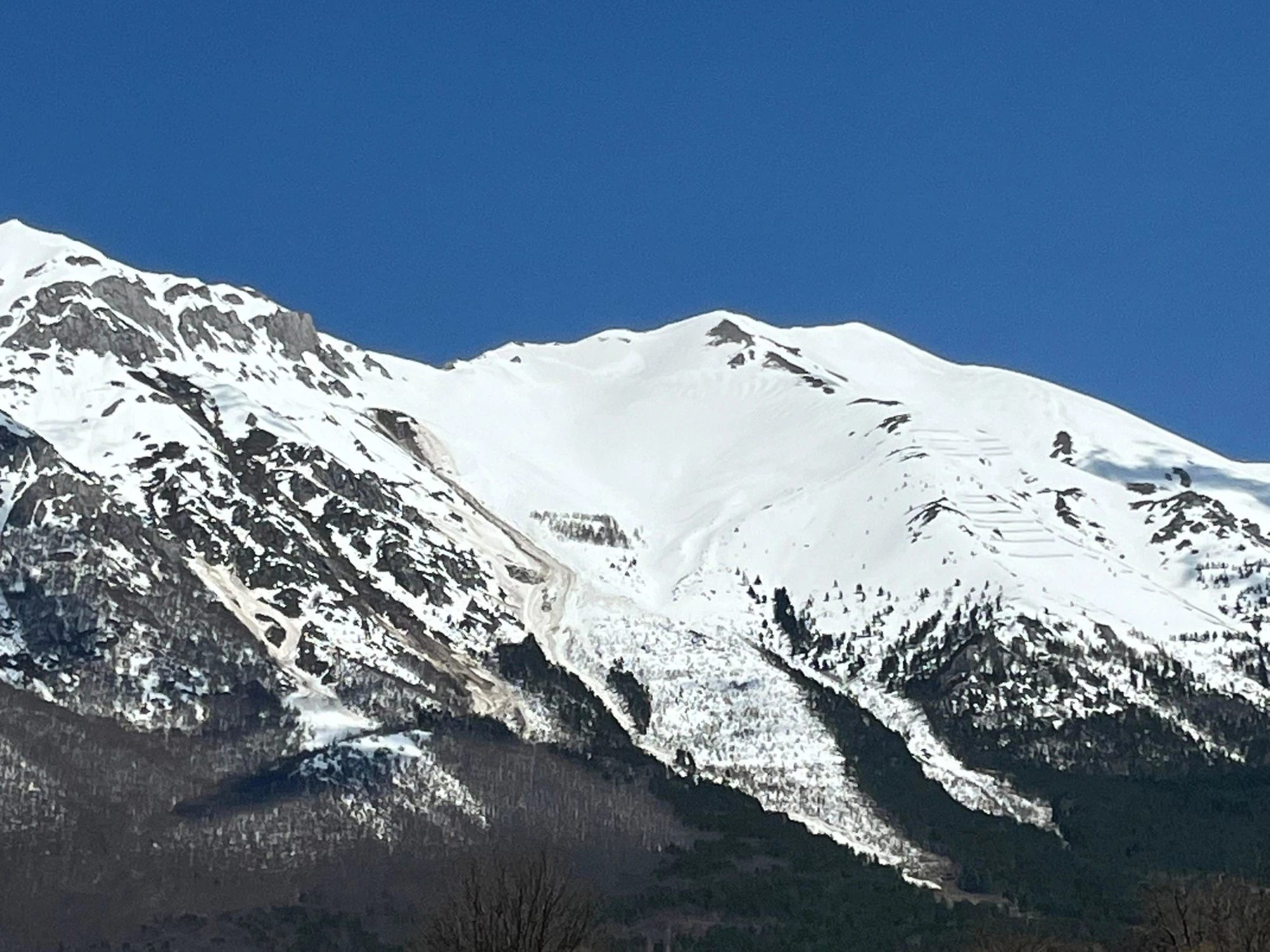 L'odio per gli ebrei arriva in cima al Gran Sasso: ecco cosa spunta