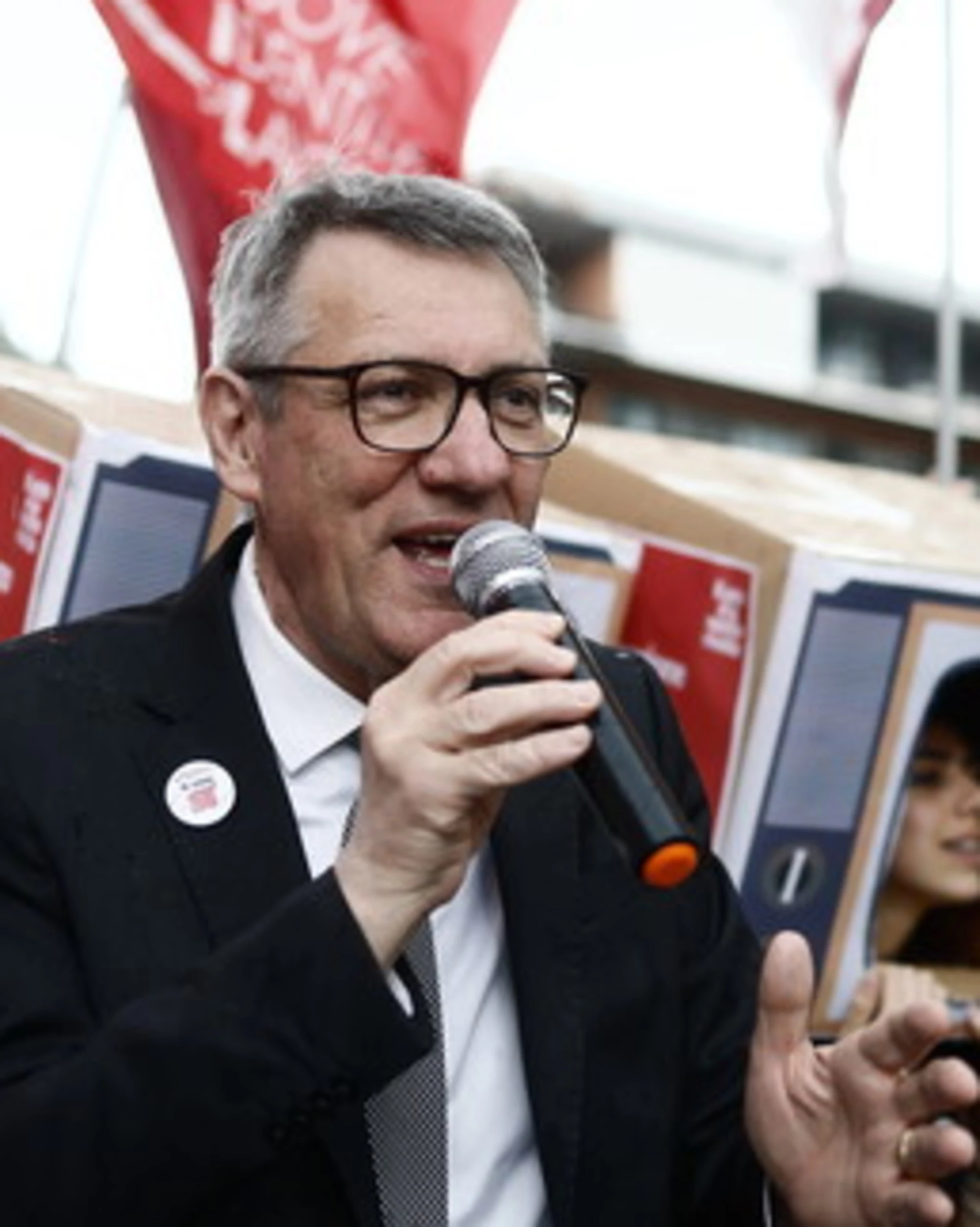 Maurizio Landini assedia le sedi Rai: il diktat di mister Cgil