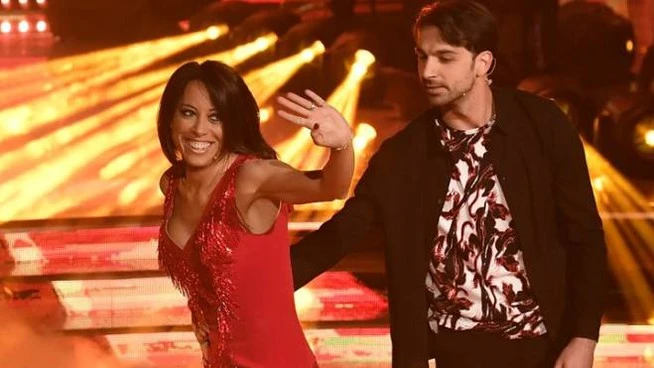 Ballando con le stelle, la confessione di Nunzia De Girolamo su ballo e politica: "Chi balla è più leale"