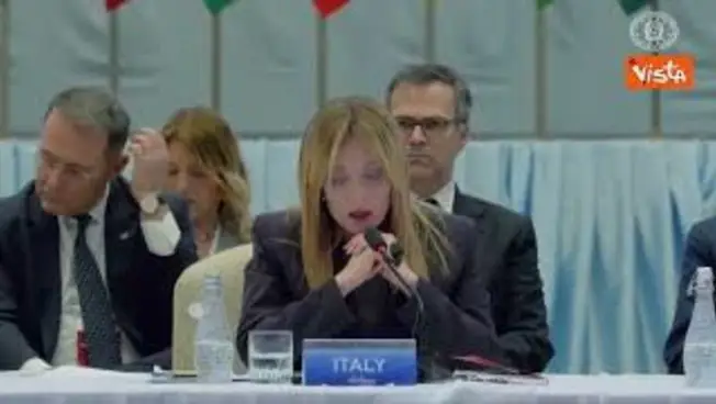 Leggi l'articolo: Meloni: "Il Piano Mattei sta rivoluzionando il modo di agire in Africa"