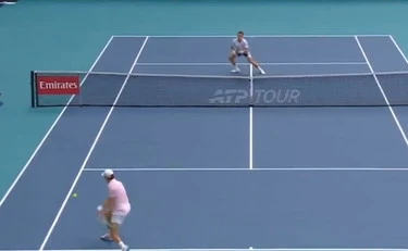 Sinner, il punto che stende Lehecka:"Inimmaginabile", trionfo a Miami