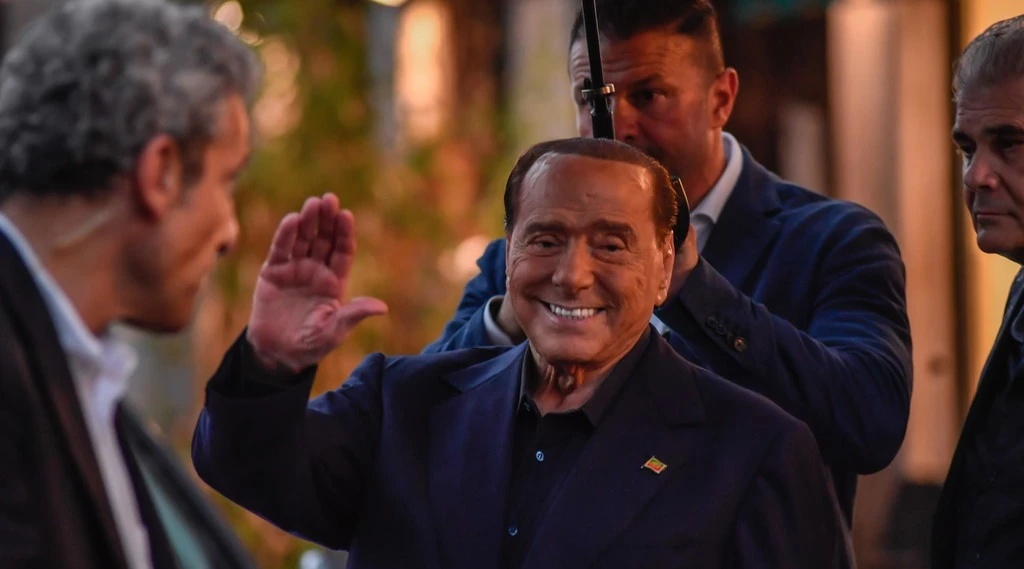 Silvio Berlusconi: "Mi candiderò al Senato", cosa cambia