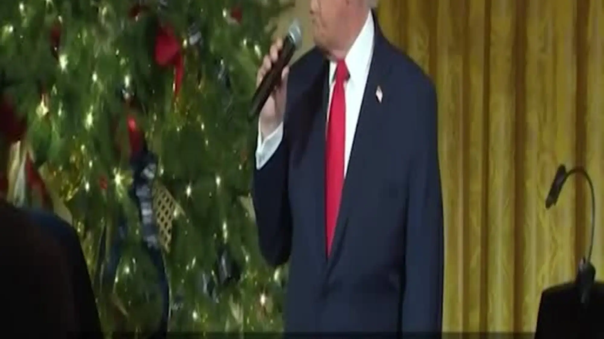 Trump elogia Bocelli: "Ha una voce da angelo"