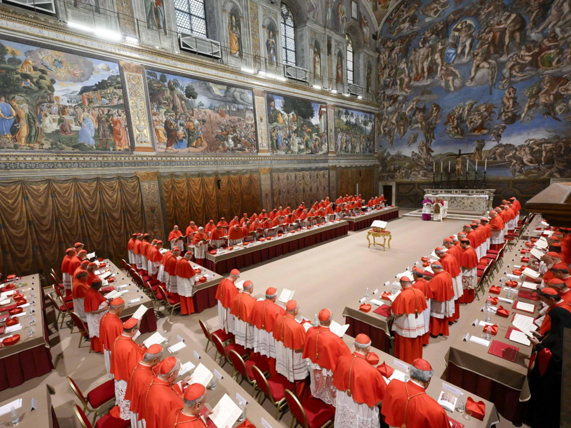 Leggi l'articolo: Don Pelayo, uno scandalo sessuale sul Conclave