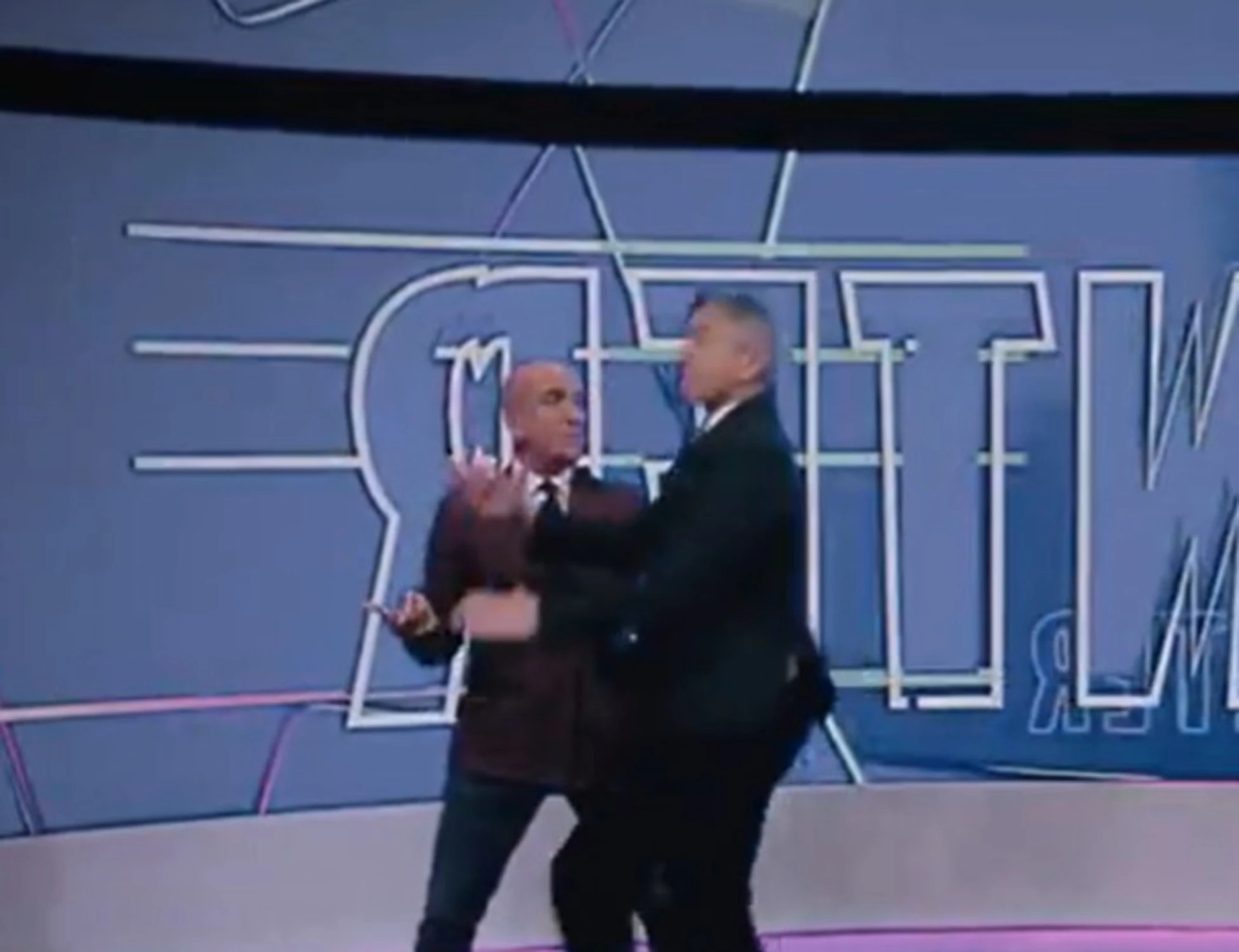 Atletico-Inter, raptus-Di Canio: "Uno che ha fame...", Barella demolito