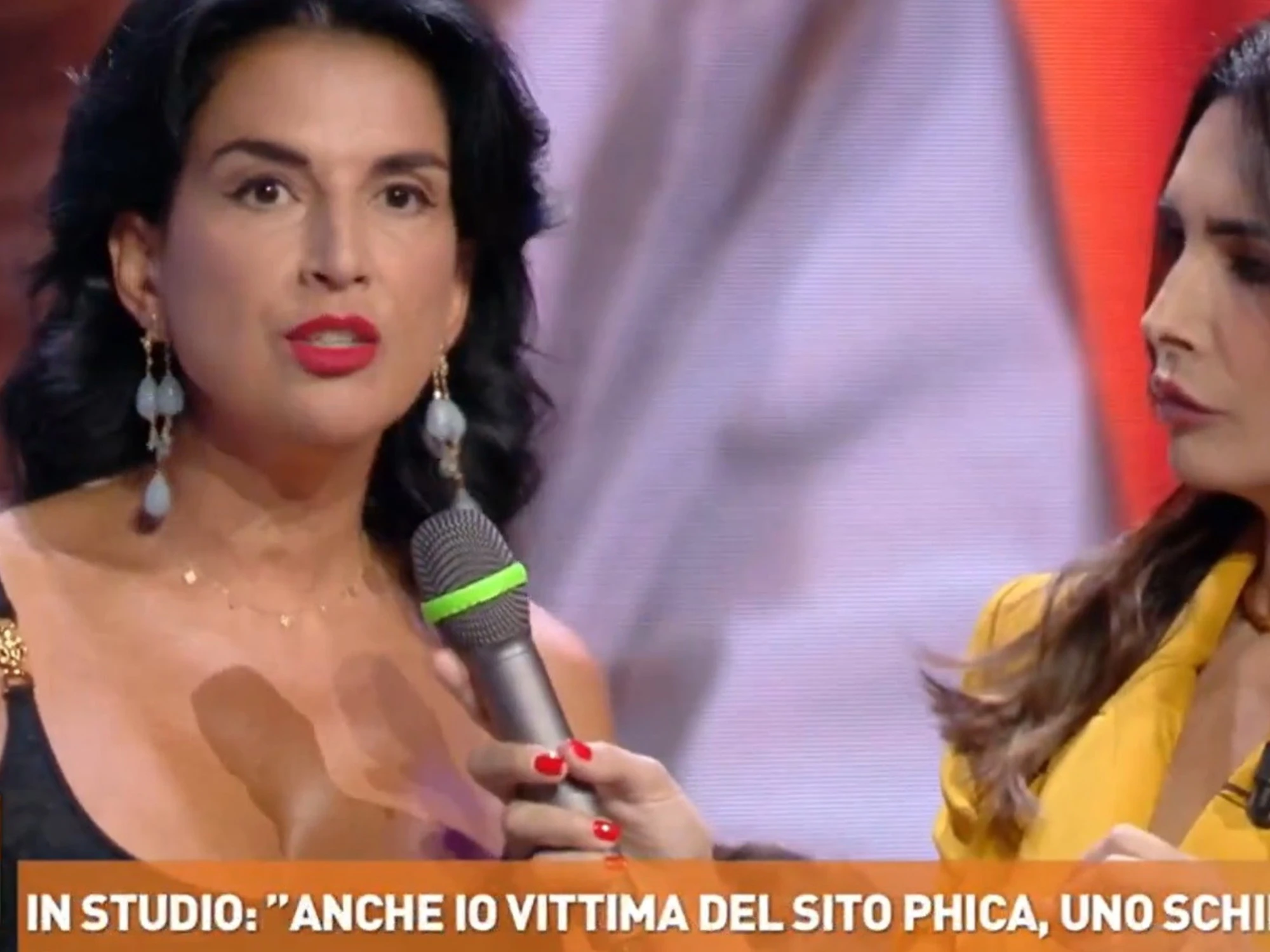 Il dramma<br/>a luci rosse<br/>di Lady Letizia