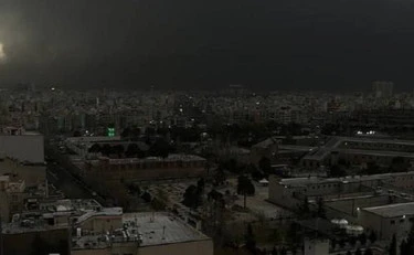 Iran, la diretta. "Colpita una nostra banca, dove colpiremo noi"