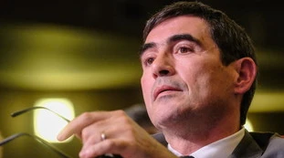 Roccella-Fratoianni, scontro sulla manifestazione: "Cori gravi", "Anche basta"