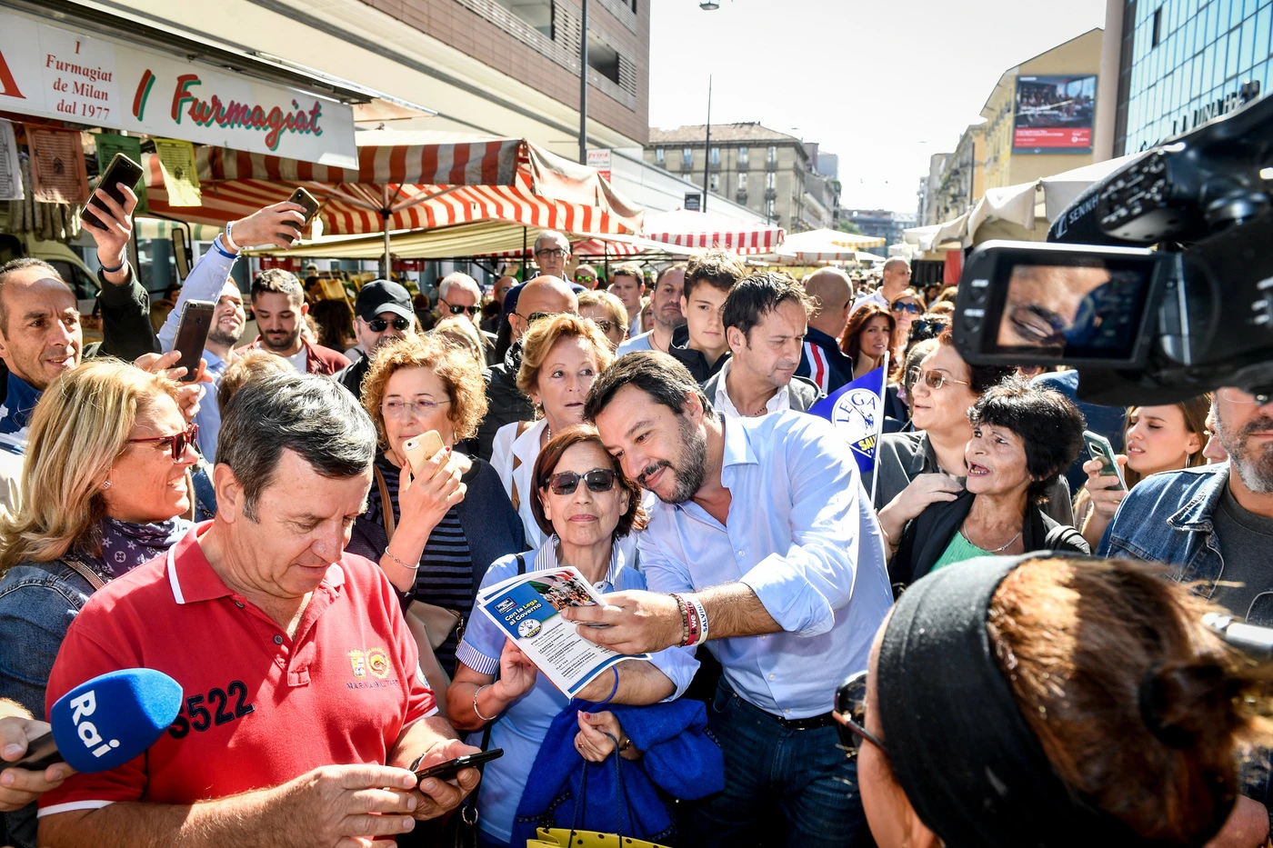Matteo Salvini a capo della rivolta anti-governo: le piazze piene che spaventano Giuseppe Conte